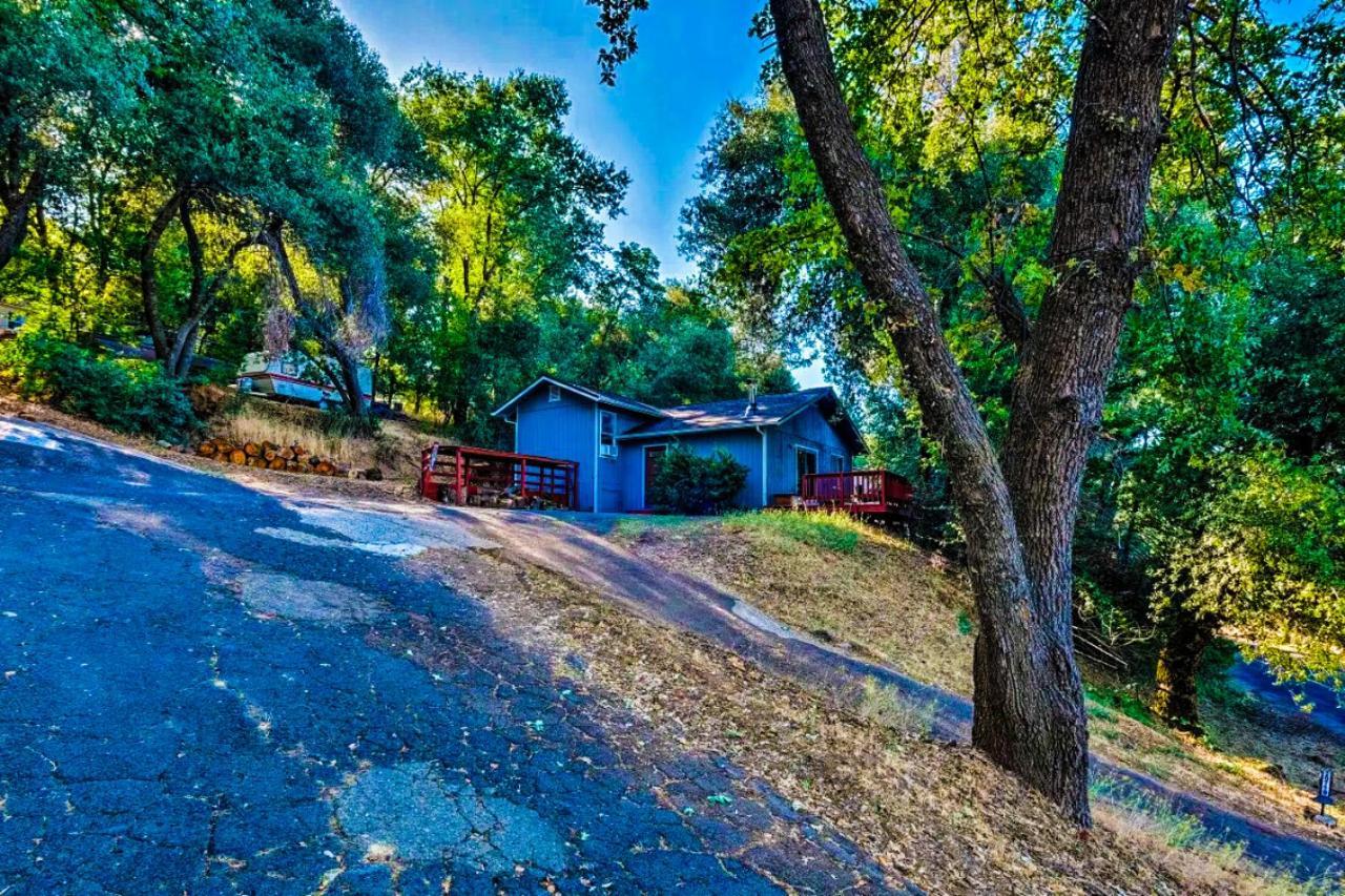 Willa NEW! Cozy & Secluded House w/Deck - Near Yosemite! Tuolumne Zewnętrze zdjęcie