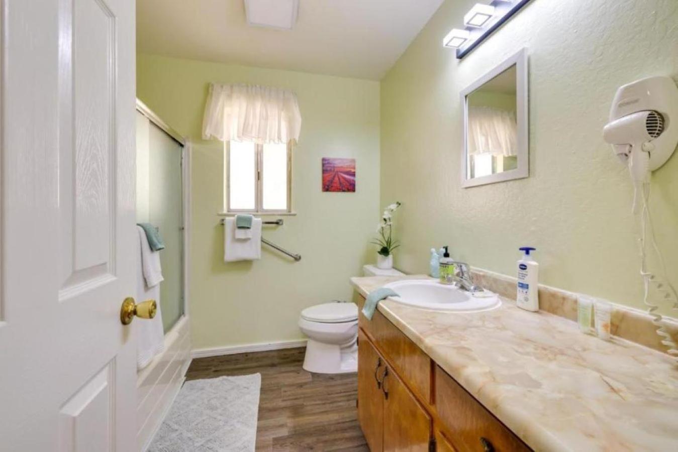 Willa NEW! Cozy & Secluded House w/Deck - Near Yosemite! Tuolumne Zewnętrze zdjęcie